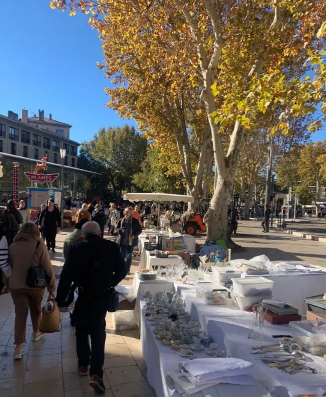 Brocante d'Aix en Provence